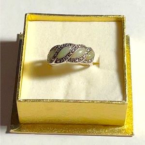 Vintage Pre-Owned Green Quartz and Marcasite Sterling Silver Ring, Size 7